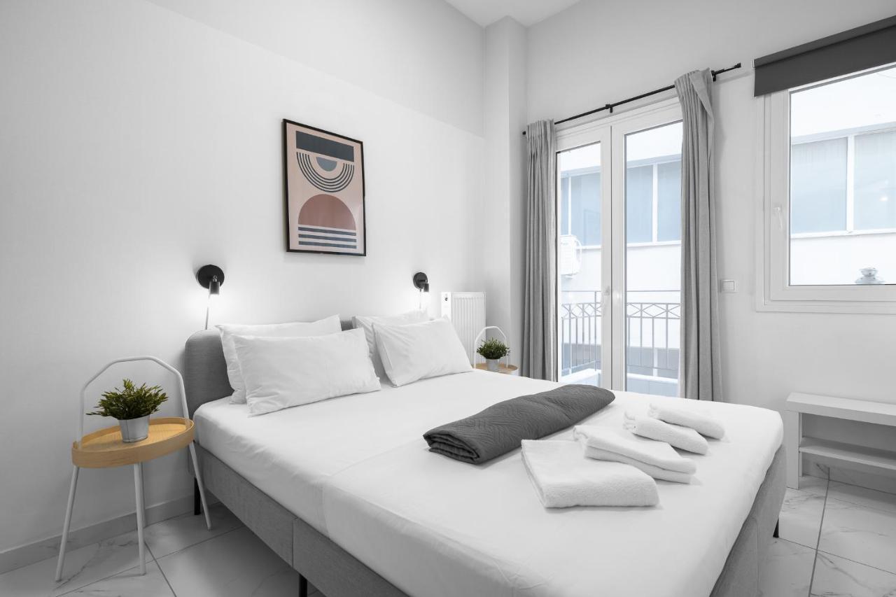 Breez Apartments, The Luxury Suites Thessaloníki Exteriör bild