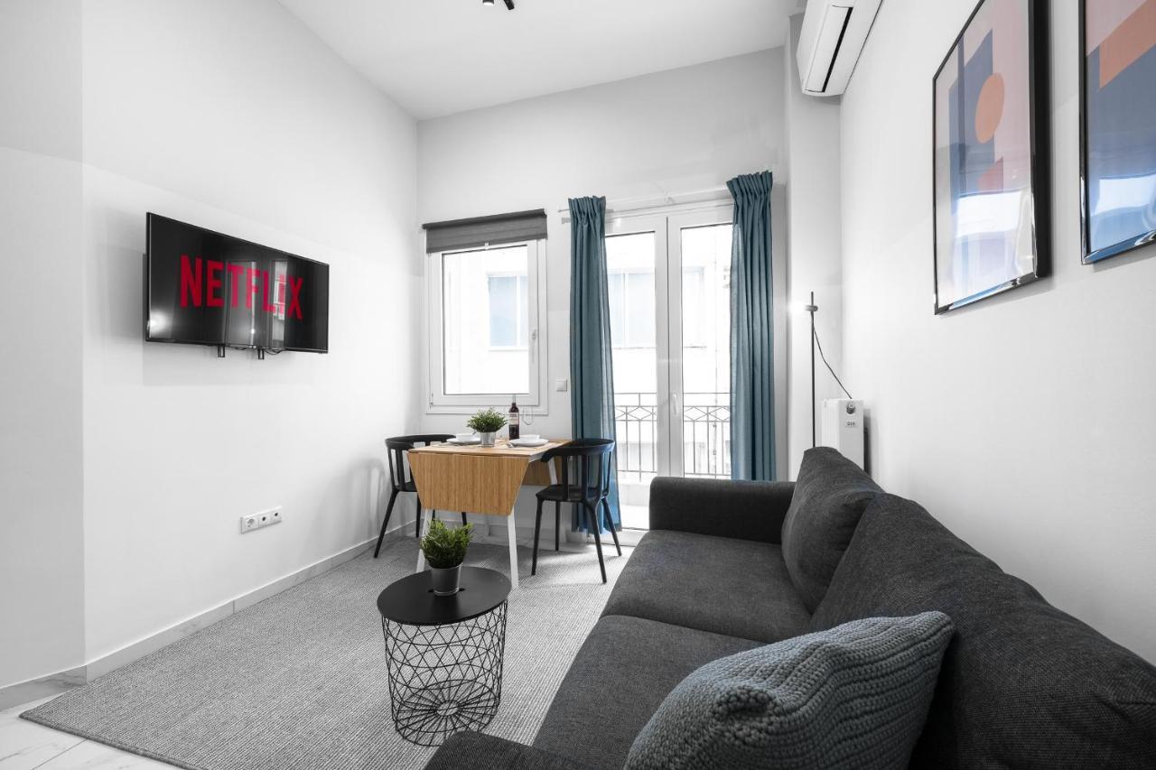 Breez Apartments, The Luxury Suites Thessaloníki Exteriör bild