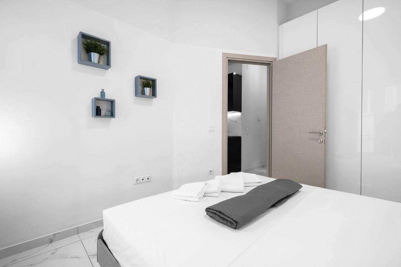 Breez Apartments, The Luxury Suites Thessaloníki Exteriör bild