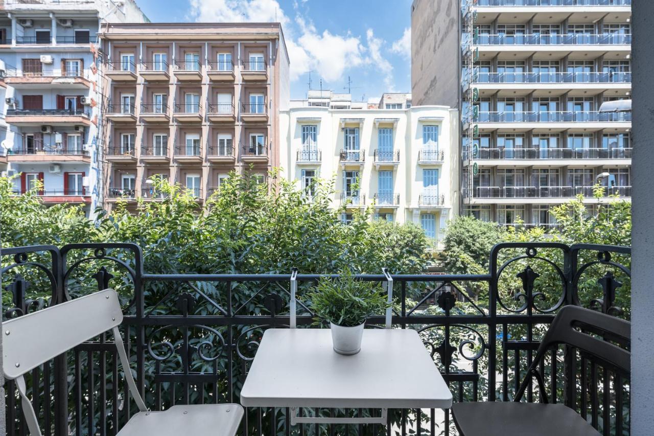 Breez Apartments, The Luxury Suites Thessaloníki Exteriör bild