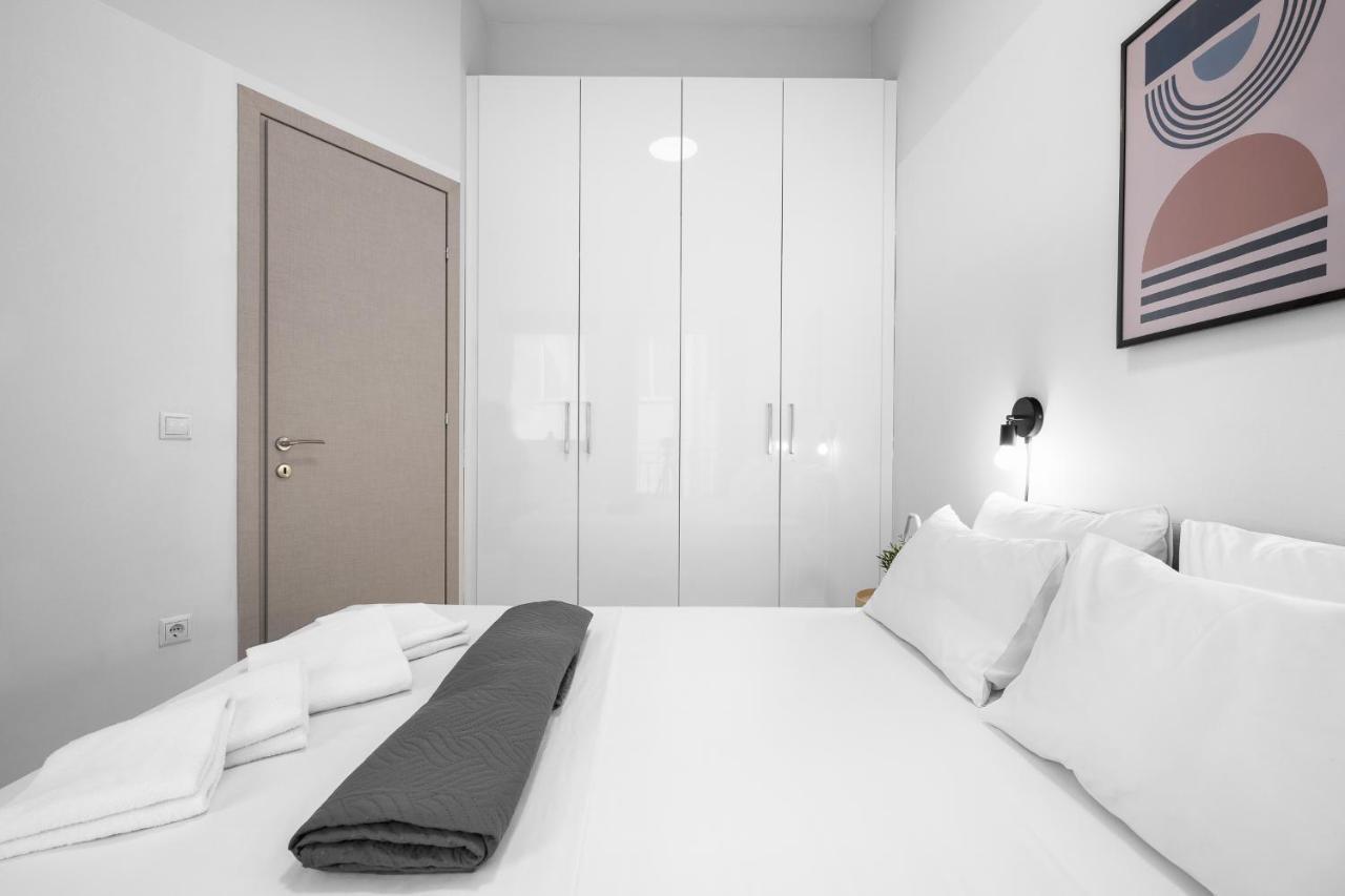 Breez Apartments, The Luxury Suites Thessaloníki Exteriör bild